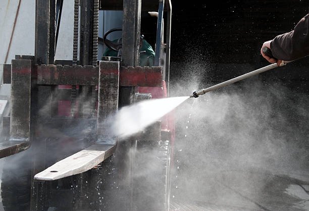 Best Graffiti Removal  in Scanlon, MN